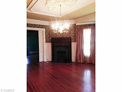 216 E 4th St, Siler City, NC 27344 - photo 7