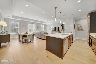 9419 Norton Commons Blvd unit 205, Prospect, KY 40059 - photo 3