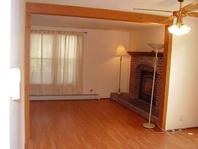 382 Warner Ave, North Tonawanda, NY 14120 - photo 4