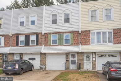45 Suburban Ln, Upper Darby, PA 19082 - photo 2