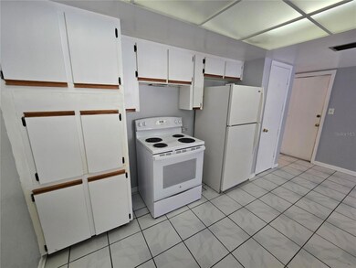 6117 Shadow Wood Ct, Orlando, FL 32808 - photo 7