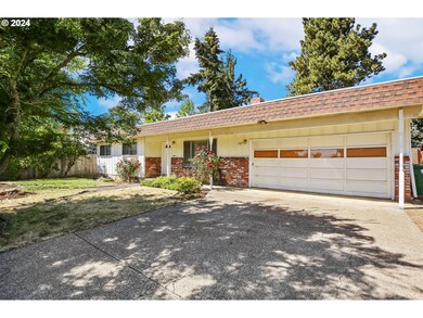 1187 Sanborn Ave, Eugene, OR 97404 - photo 2