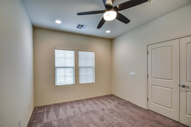 Den-pic 2