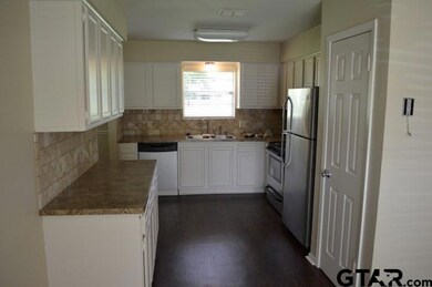 6136 6136 Mesquite Dr, Tyler, TX 75703 - photo 3