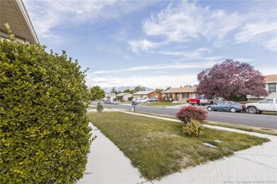 5136 W 6435 S, West Jordan, UT 84081 - photo 4