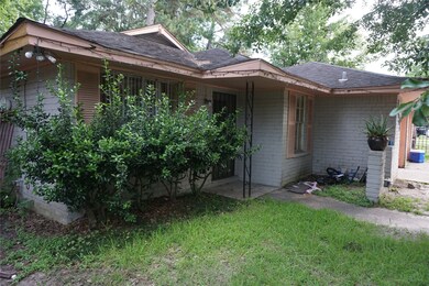 7626 Parker Rd, Houston, TX 77016 - photo 2