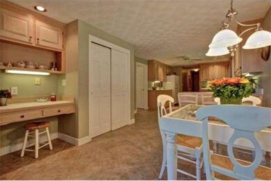 8 Ridge Rd, Hopkinton, MA 01748 - photo 5