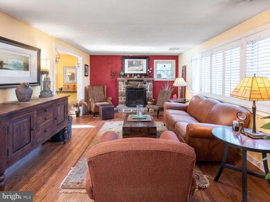 427 Brook Dr, Spring City, PA 19475 - photo 6