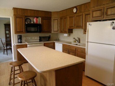 5499 Princeton Rd, Macungie, PA 18062 - photo 7