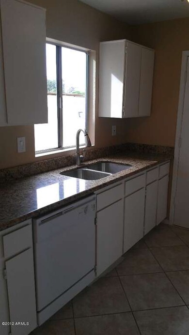 4 - Kitchen 2