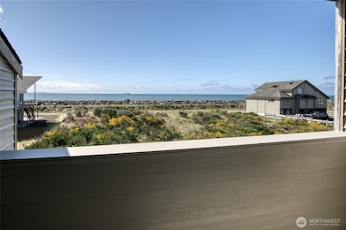 1472 Storm King Ave SW unit A, Ocean Shores, WA 98569 - photo 4