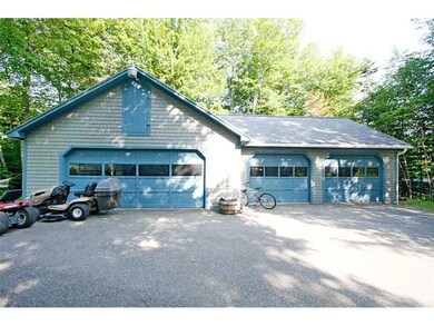 Garage.