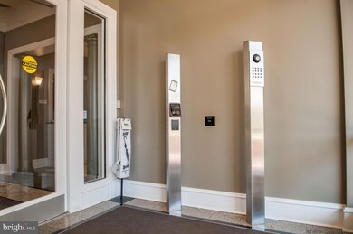 Continental Ballston unit 510, Arlington, VA 22203 - photo 4