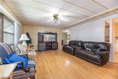 Living room - Dining room