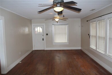 201 W Graham St, Prairie Grove, AR 72753 - photo 4