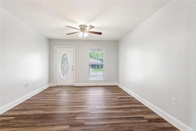 215 Meadowmoss Dr, Slidell, LA 70458 - photo 2