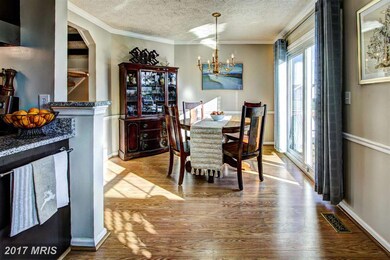 13333 Burkitts Rd, Fairfax, VA 22033 - photo 3