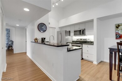 4122 Residence Dr unit 124, Fort Myers, FL 33901 - photo 7