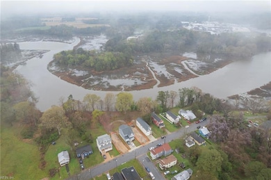 158 Riverview Ave, Smithfield, VA 23430 - photo 6