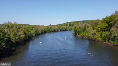 951 Riverplace Dr unit 51O, Conshohocken, PA 19428 - photo 2