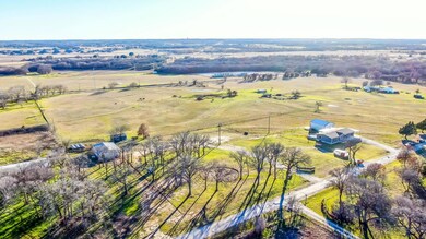 327 Kennel Rd, Springtown, TX 76082 - photo 7