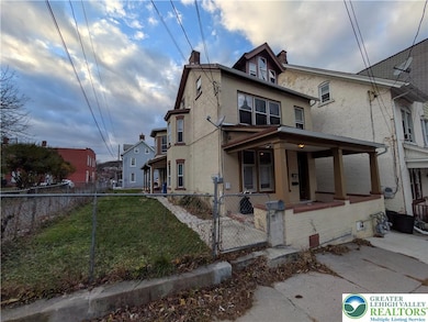 426 Carlton Ave unit 2, Bethlehem, PA 18015 - photo 2