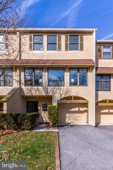 649 Niblick Ln unit 20, Wallingford, PA 19086 - photo 2