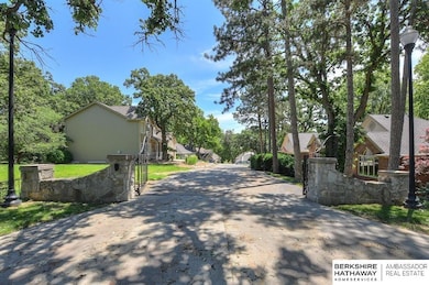 420 Waldruh Dr, Bellevue, NE 68005 - photo 4