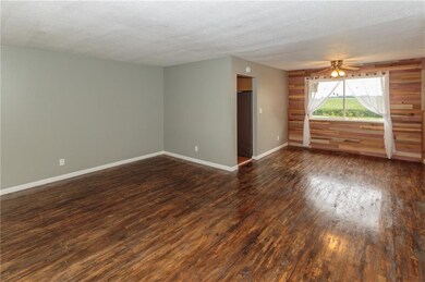 657 W Brookville Rd, Fountaintown, IN 46130 - photo 7