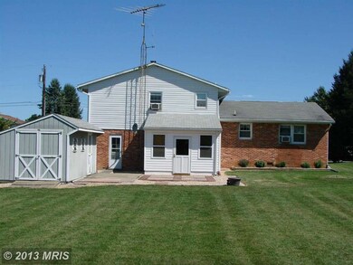 159 E Side Dr, Greencastle, PA 17225 - photo 4