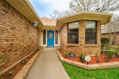 1213 Donna Ln, Bedford, TX 76022 - photo 6