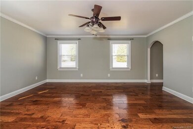 1949 Davis Cir unit 14, Clover, SC 29710 - photo 6