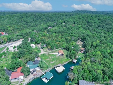 16676 Lucky Point Ln, Rocky Mount, MO 65072 - photo 3