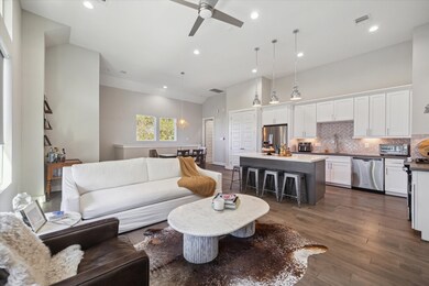 9414 Campbell Rd unit F, Houston, TX 77080 - photo 3