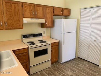 808 E Vaughn Ave, Gilbert, AZ 85234 - photo 4