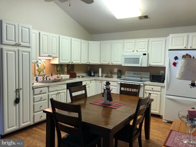 2021 Rudy Serra Dr unit 3A, Sykesville, MD 21784 - photo 6