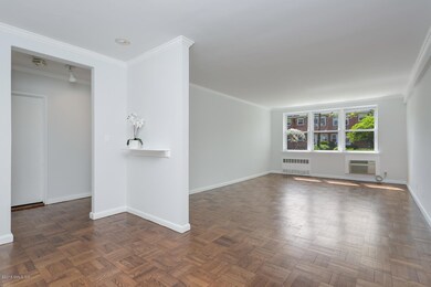3 Putnam Hill Rd Greenwich CT-large-012-