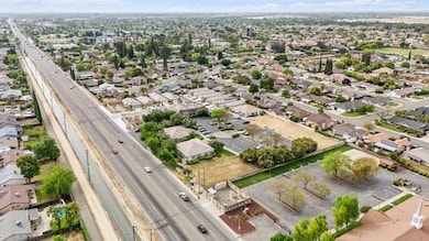 2509 E Hatch Rd, Modesto, CA 95351 - photo 6