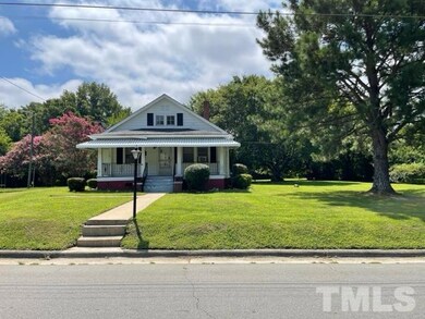 104 Peace St, Oxford, NC 27565 - photo 2