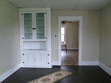 Dining Room. Large diningroom wth built in china c