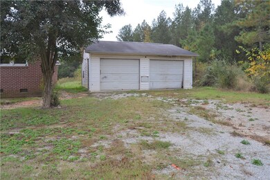 600 Sarah Simpson Rd unit Iva, Iva, SC 29655 - photo 4