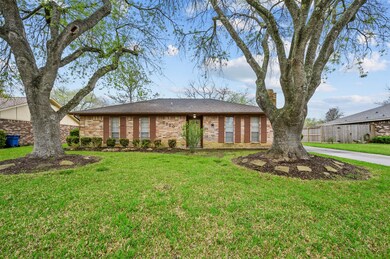 3720 Avenue R, Rosenberg, TX 77471 - photo 2