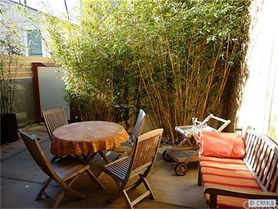 Private front patio.