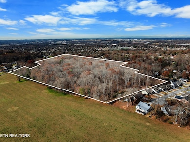 620 Johnson Rd, Maryville, TN 37804 - photo 3