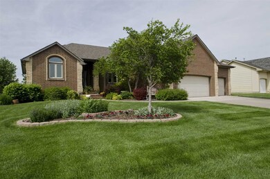 Immaculate lawn, easy to care for with sprinkler s