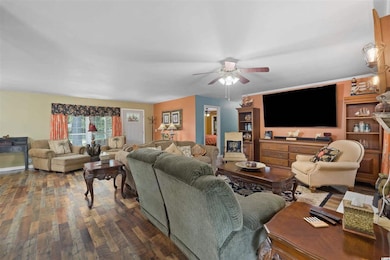 738 Columbia Dr, Myrtle Beach, SC 29577 - photo 7