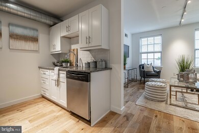 226 Church St unit 316, Philadelphia, PA 19106 - photo 3