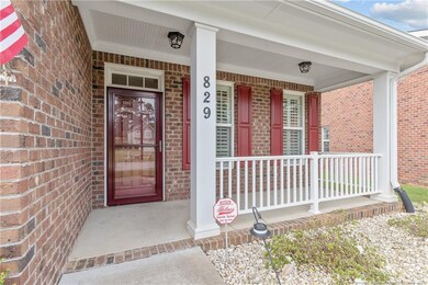 829 Falling Creek Ln, Fayetteville, NC 28304 - photo 4