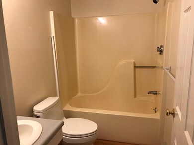 15 W Hill Dr unit D, Westminster, MA 01473 - photo 4