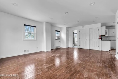 97 Monmouth Ave unit 2, Freehold, NJ 07728 - photo 4